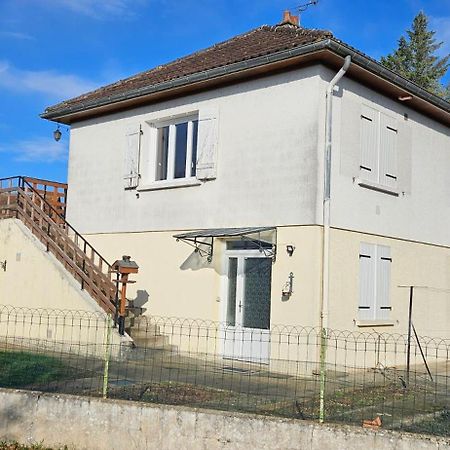 Pavillon Avec Jardin Clos Au Bord De L'Yonne Coulanges-sur-Yonne Εξωτερικό φωτογραφία